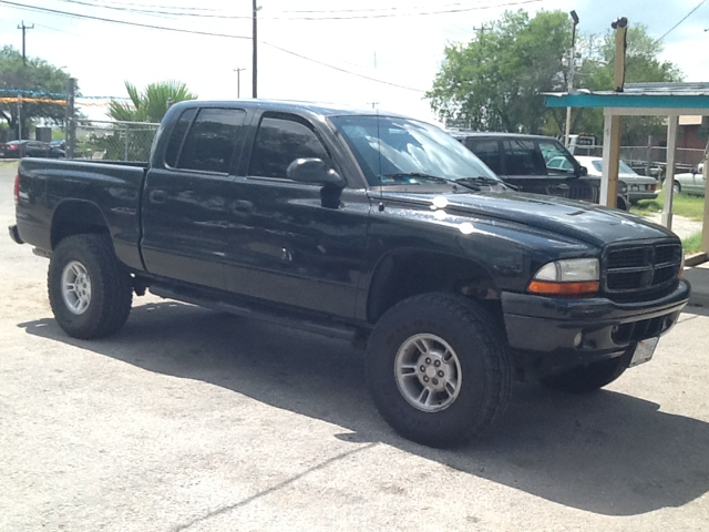 2000 Dodge Dakota 4X4 Premier (roof)