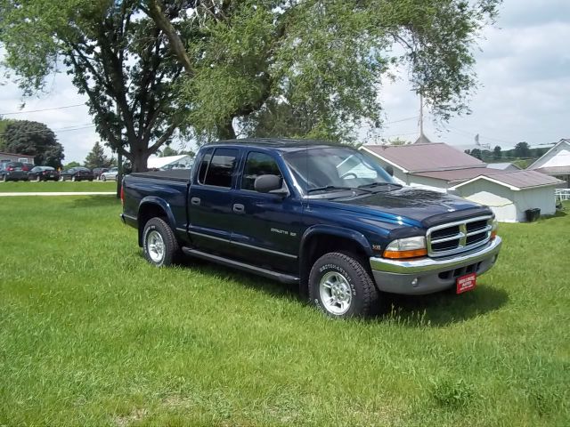 2000 Dodge Dakota 4X4 Premier (roof)