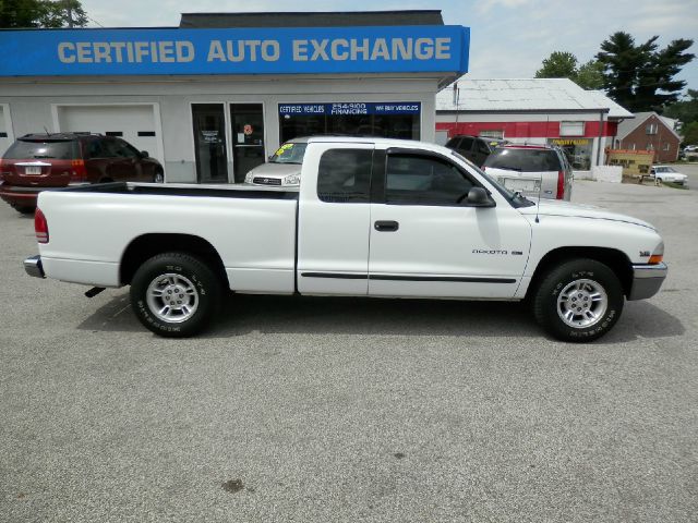 2000 Dodge Dakota Premier 4x4 SUV