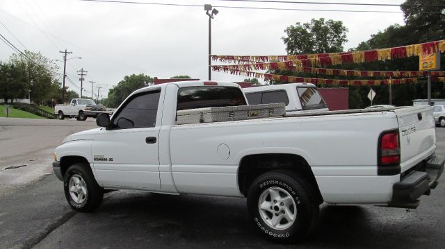 2000 Dodge Dakota Premier 4x4 SUV