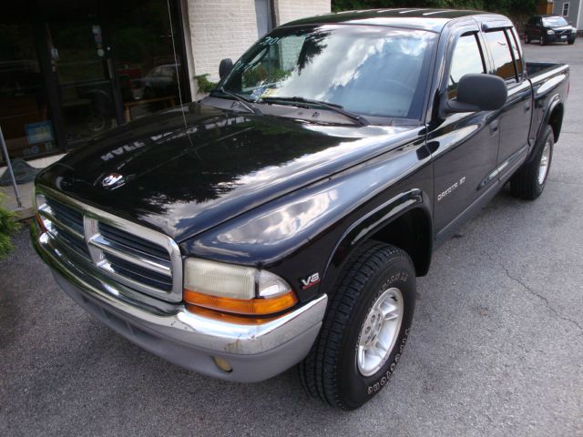 2000 Dodge Dakota 4X4 Premier (roof)