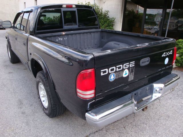 2000 Dodge Dakota 4X4 Premier (roof)