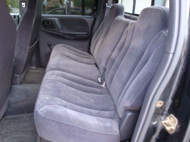 2000 Dodge Dakota 4X4 Premier (roof)