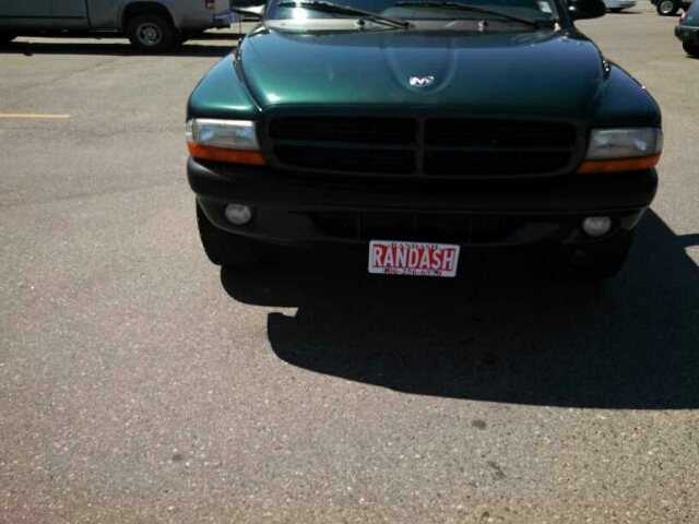 2000 Dodge Dakota Base