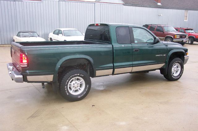 2000 Dodge Dakota 2dr Sport Coupe AMG