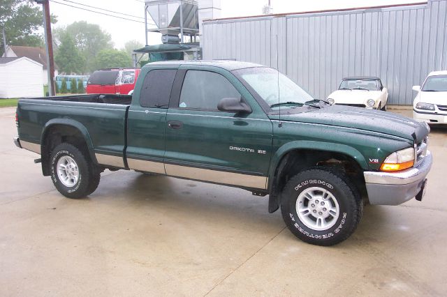 2000 Dodge Dakota 2dr Sport Coupe AMG