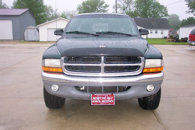 2000 Dodge Dakota 2dr Sport Coupe AMG