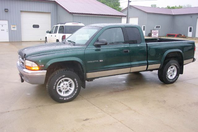 2000 Dodge Dakota 2dr Sport Coupe AMG