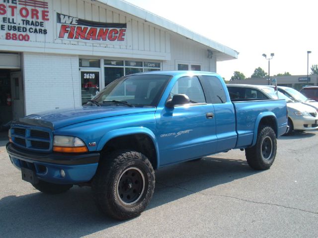 2000 Dodge Dakota 2dr Sport Coupe AMG