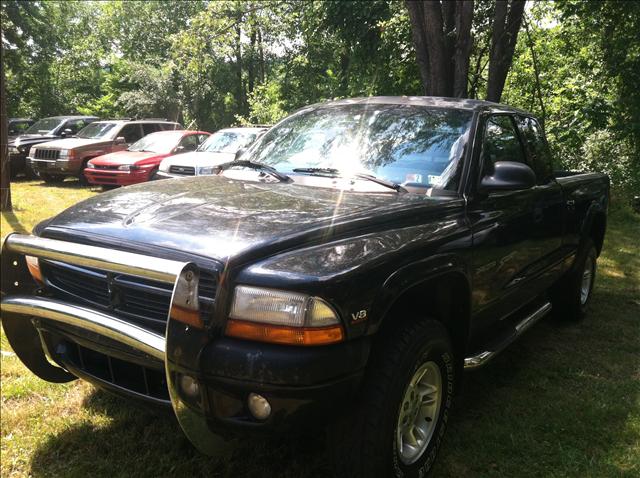 2000 Dodge Dakota Base