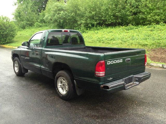 2000 Dodge Dakota ES 2.4L AUTO