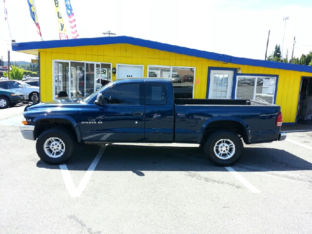 2000 Dodge Dakota 2dr Sport Coupe AMG