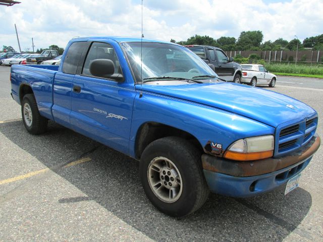 2000 Dodge Dakota Premier 4x4 SUV