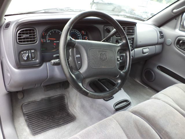 2000 Dodge Dakota Premier 4x4 SUV