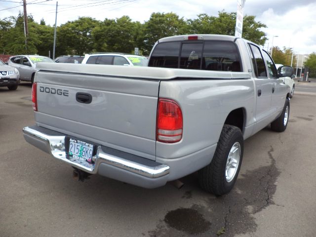 2000 Dodge Dakota Premier 4x4 SUV