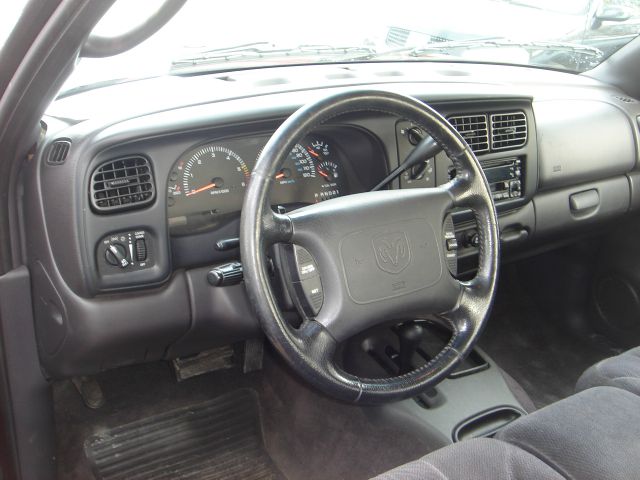 2000 Dodge Dakota 4WD 4dr AT