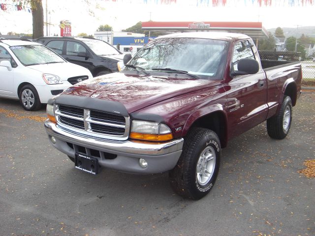 2000 Dodge Dakota 4WD 4dr AT