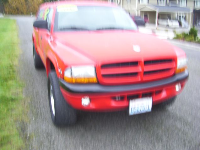 2000 Dodge Dakota 2dr Sport Coupe AMG