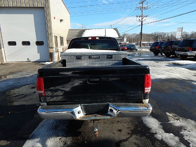 2000 Dodge Dakota 4X4 Premier (roof)