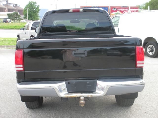 2000 Dodge Dakota 4X4 Premier (roof)