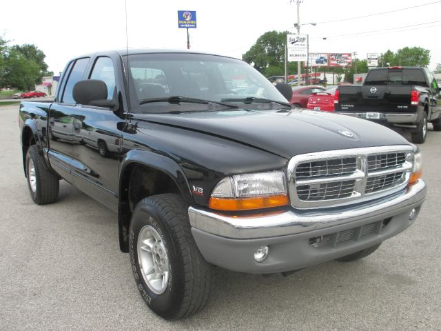 2000 Dodge Dakota 4X4 Premier (roof)