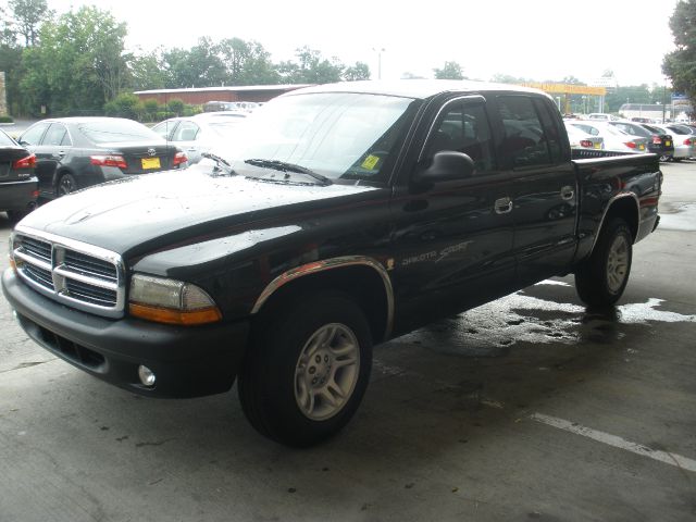 2001 Dodge Dakota 2WD Regular Cab 6.3 Ft Box ST