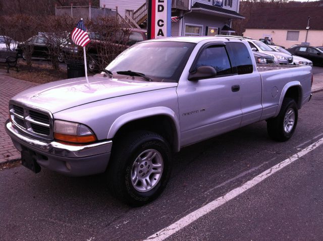 2001 Dodge Dakota 2dr Sport Coupe AMG