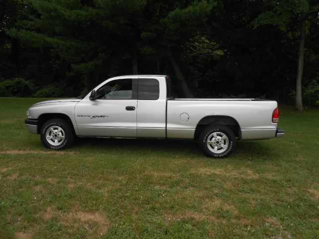 2001 Dodge Dakota Premier 4x4 SUV