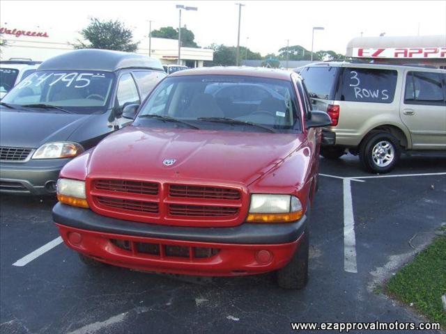 2001 Dodge Dakota 2WD Regular Cab 6.3 Ft Box ST