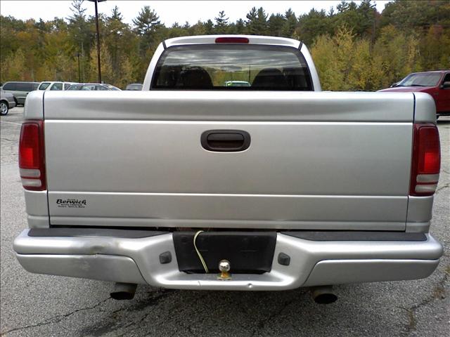 2001 Dodge Dakota XLT 2WD