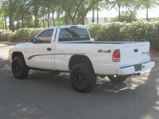 2001 Dodge Dakota 4dr S Auto QU All Weather Pkg AWD