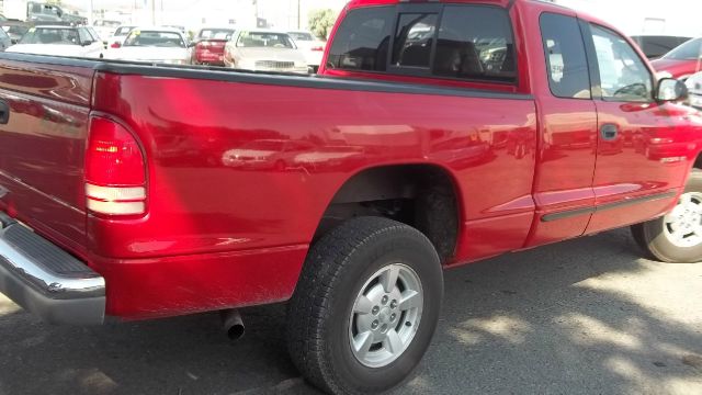 2001 Dodge Dakota 2dr Sport Coupe AMG