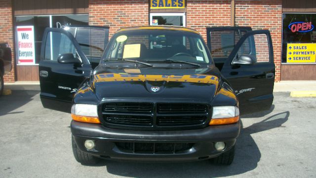 2001 Dodge Dakota 2WD Regular Cab 6.3 Ft Box ST