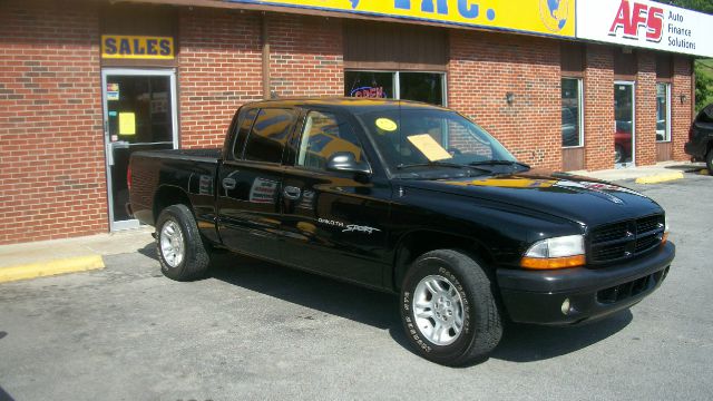 2001 Dodge Dakota 2WD Regular Cab 6.3 Ft Box ST