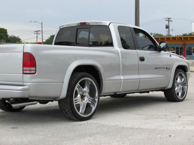 2001 Dodge Dakota 4dr Sdn CVT LE Anniversary Edition FWD Sedan