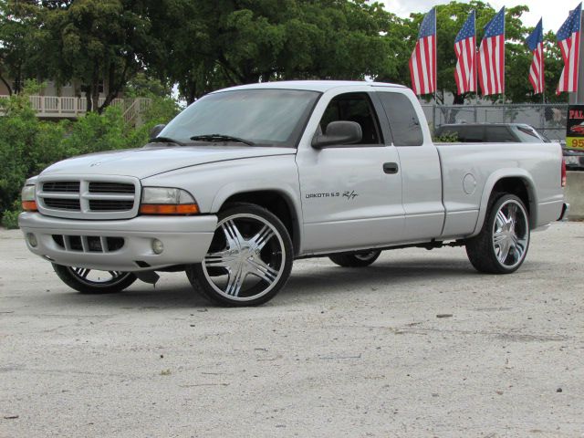 2001 Dodge Dakota 4dr Sdn CVT LE Anniversary Edition FWD Sedan