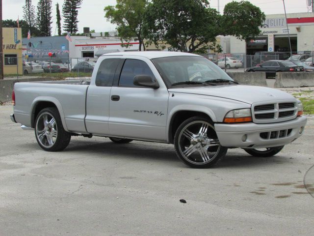 2001 Dodge Dakota 4dr Sdn CVT LE Anniversary Edition FWD Sedan