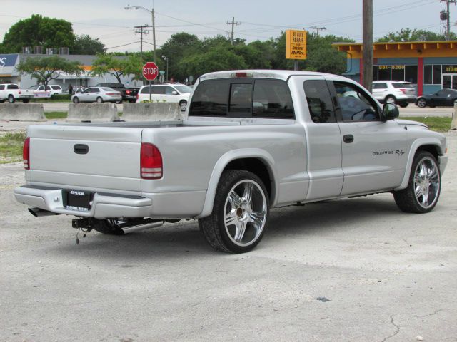 2001 Dodge Dakota 4dr Sdn CVT LE Anniversary Edition FWD Sedan