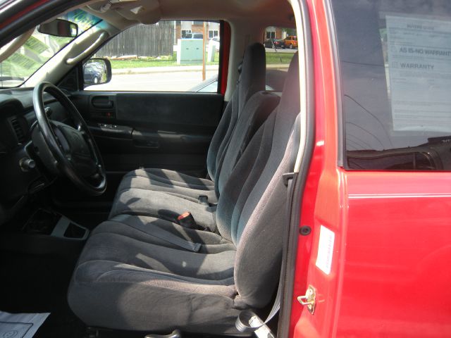 2001 Dodge Dakota 2dr Sport Coupe AMG