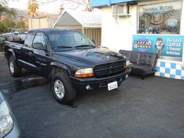 2001 Dodge Dakota 2dr Sport Coupe AMG