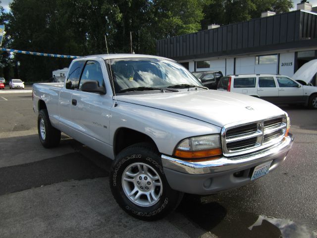 2001 Dodge Dakota 2dr Sport Coupe AMG