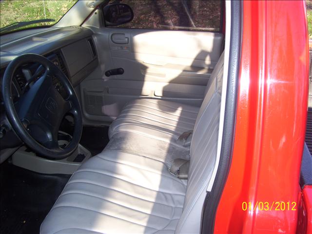 2002 Dodge Dakota Elk Conversion Van