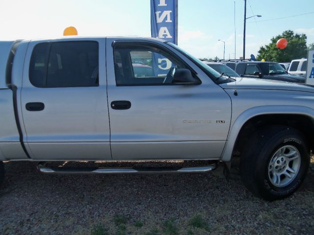 2002 Dodge Dakota Collection Rogue