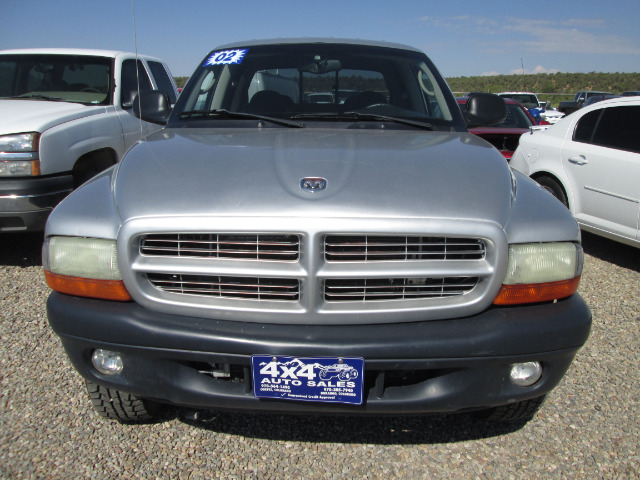 2002 Dodge Dakota 4dr LX 4WD Auto