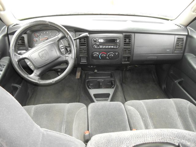 2002 Dodge Dakota LS ES