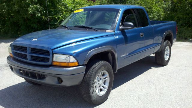 2002 Dodge Dakota 2dr Sport Coupe AMG