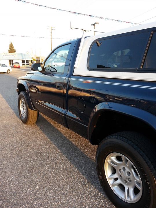 2002 Dodge Dakota Elk Conversion Van