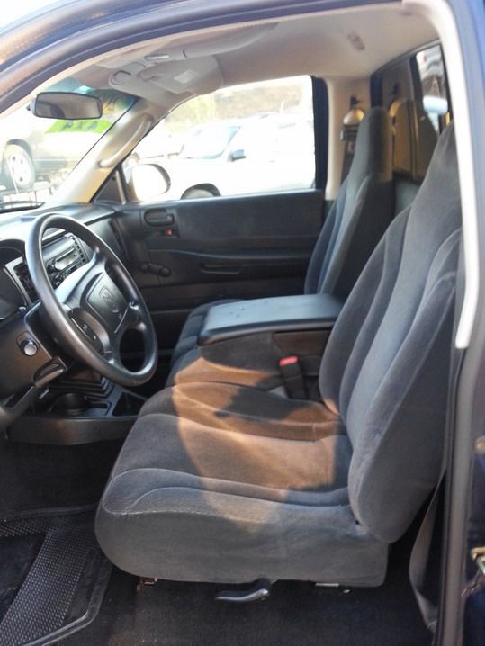 2002 Dodge Dakota Elk Conversion Van