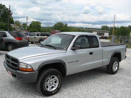 2002 Dodge Dakota 4dr Sdn V6 CVT 3.5 SV W/premium Pkg