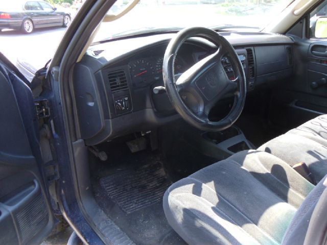 2002 Dodge Dakota GLS w/CD XM